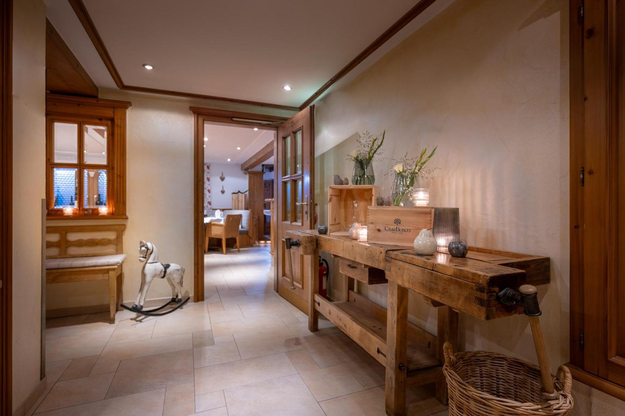 Hotel Gasthof Roessle Stetten am Kalten Markt Екстериор снимка