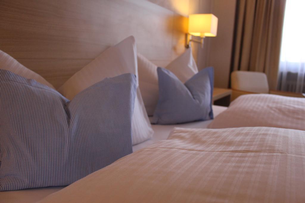 Hotel Gasthof Roessle Stetten am Kalten Markt Екстериор снимка